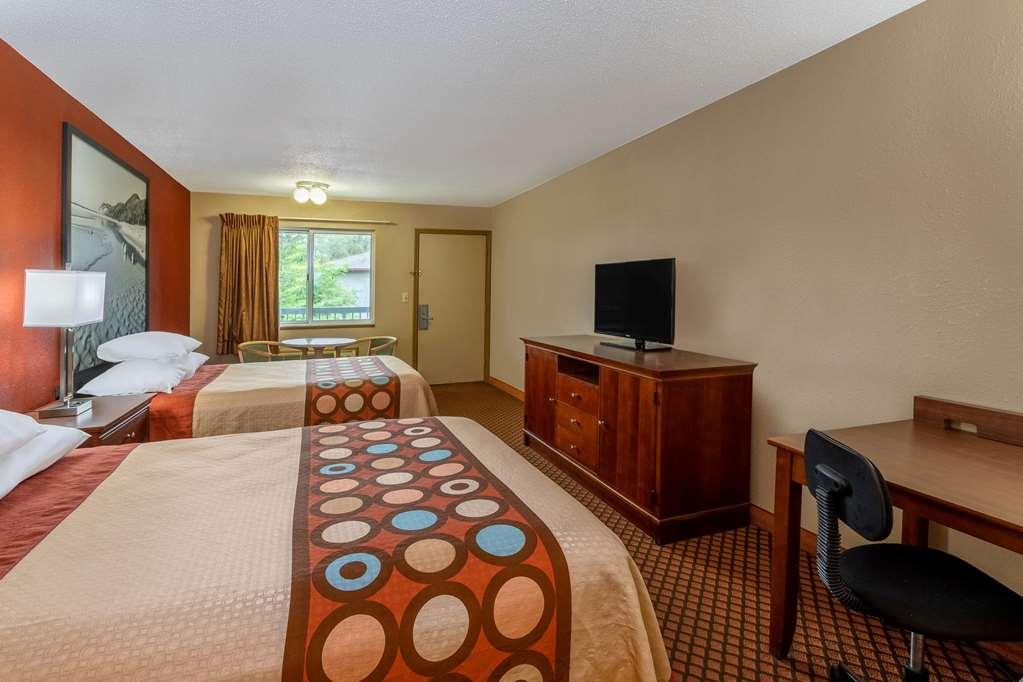 Super 8 By Wyndham Marysville/Port Huron Area Exterior photo